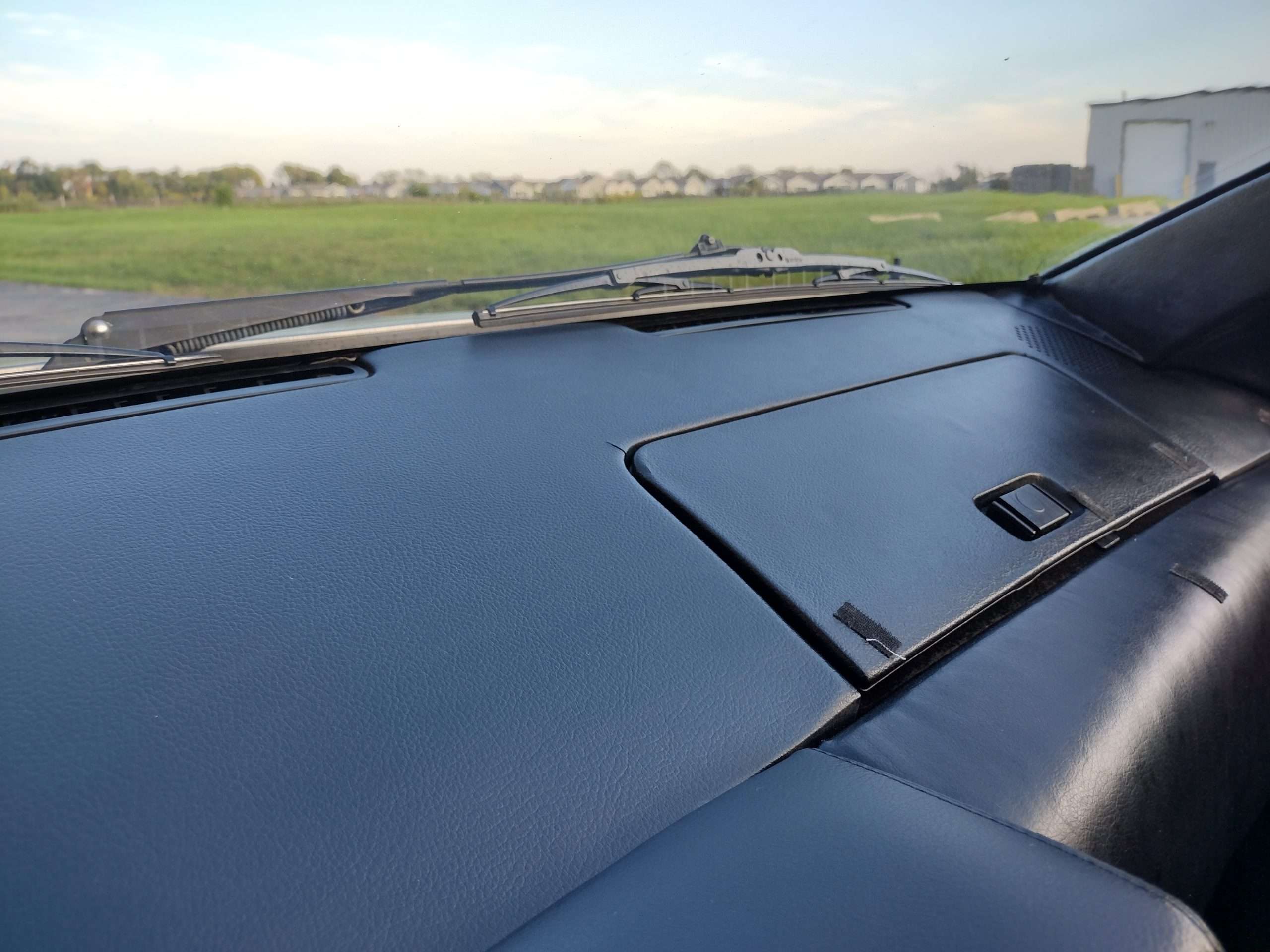 DeLorean Vin 01653 - Image 23