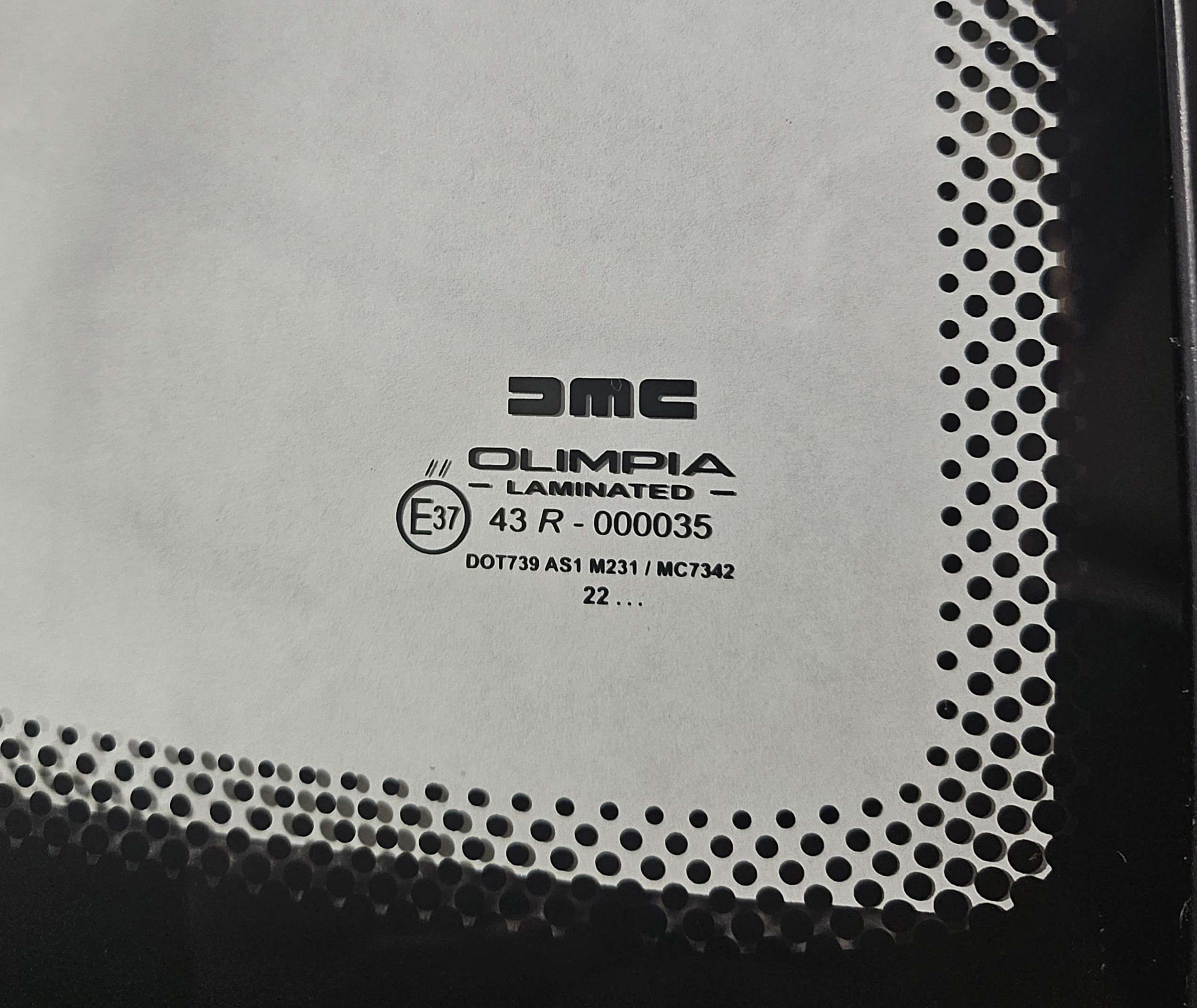 Windshield (No Antenna) - Image 2