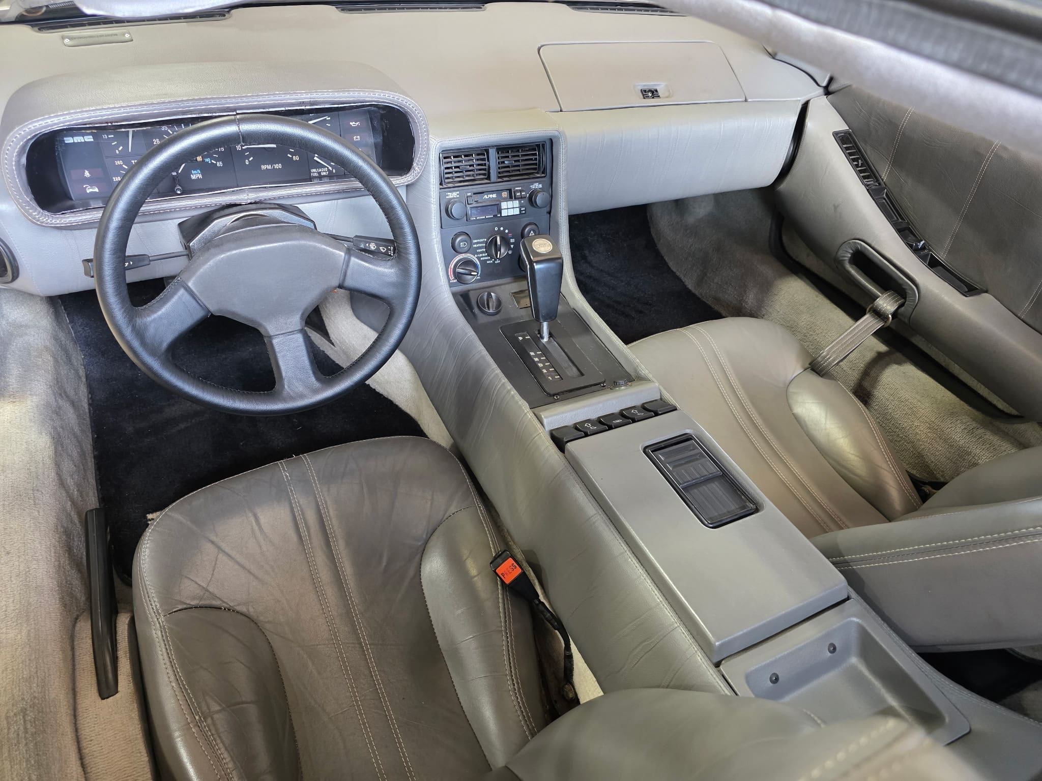 DeLorean vin 04841 - Image 8