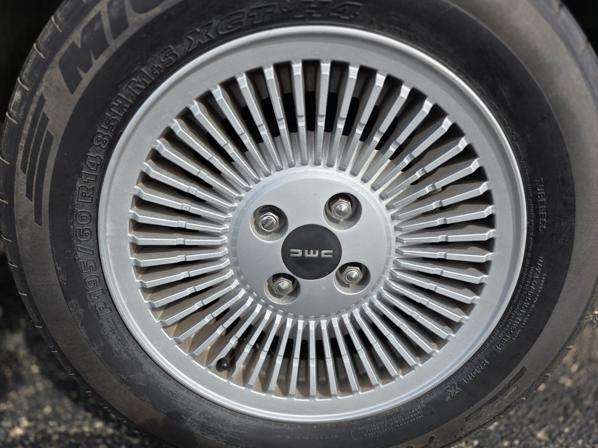 DeLorean vin 04841 - Image 13